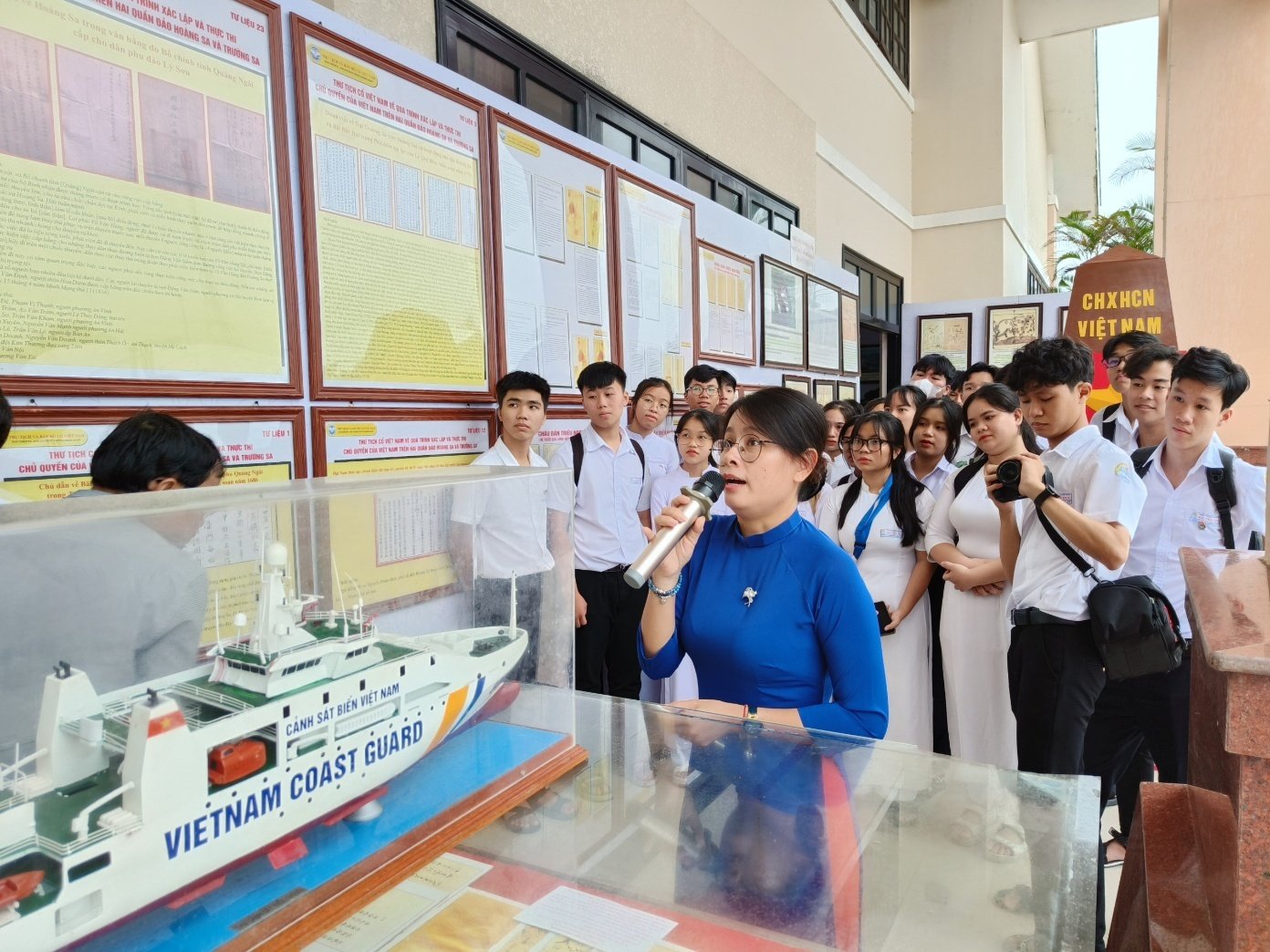 Quảng Nam hoàn thành trưng bày tư liệu lịch sử về hai quần đảo Hoàng Sa và Trường Sa- Ảnh 2.