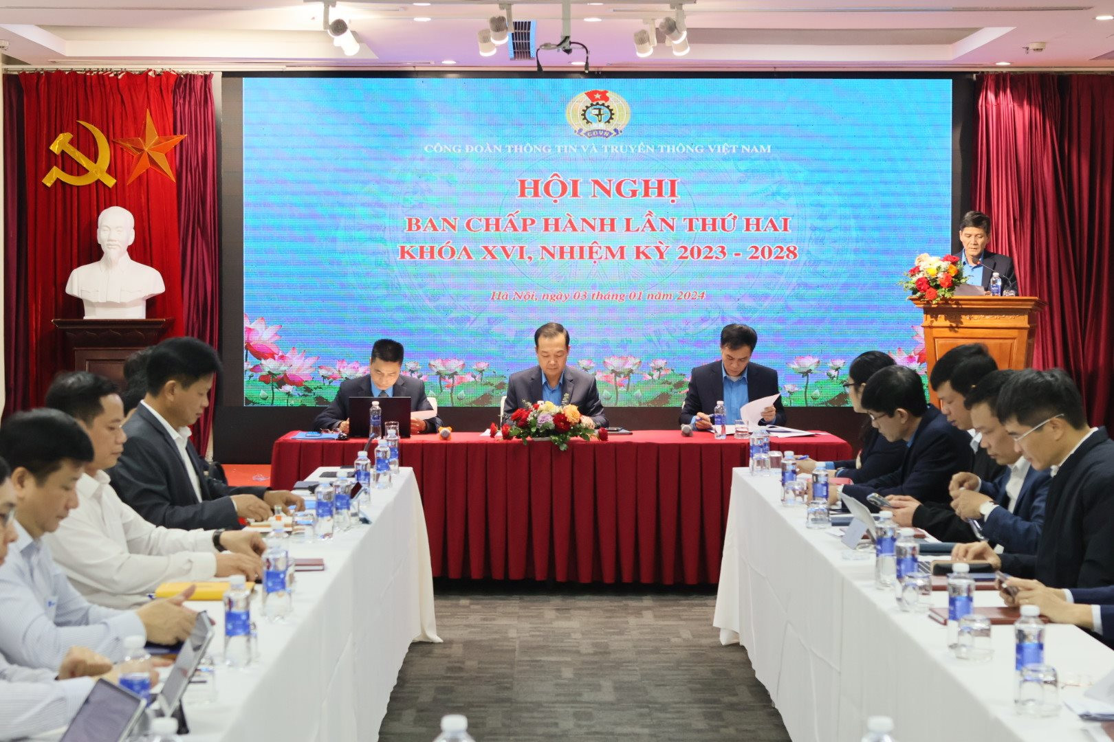 Công đoàn TT&TT Việt Nam tổ chức Hội nghị lần thứ hai Ban chấp hành khoá XVI, nhiệm kỳ 2023 - 2028- Ảnh 2.