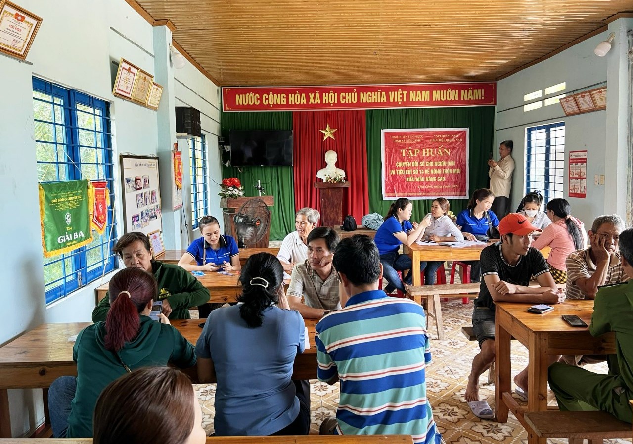 Quảng Nam có hơn 88% nhà văn hóa thôn, khối phố lắp đặt wifi miễn phí- Ảnh 1.
