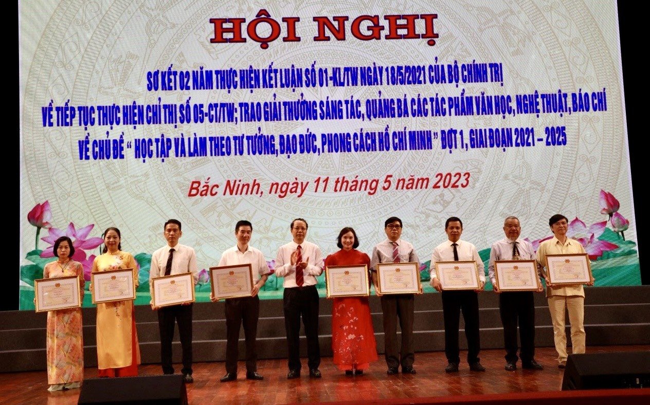 Bắc Ninh: Đẩy mạnh tuyên truyền học tập và làm theo tư tưởng, đạo đức phong cách Hồ Chí Minh- Ảnh 1.