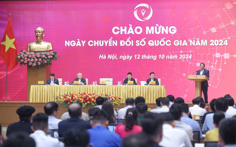 Bộ trưởng Nguyễn Mạnh Hùng: Cần có đột phá chiến lược cho chuyển đổi số - Ảnh 3.