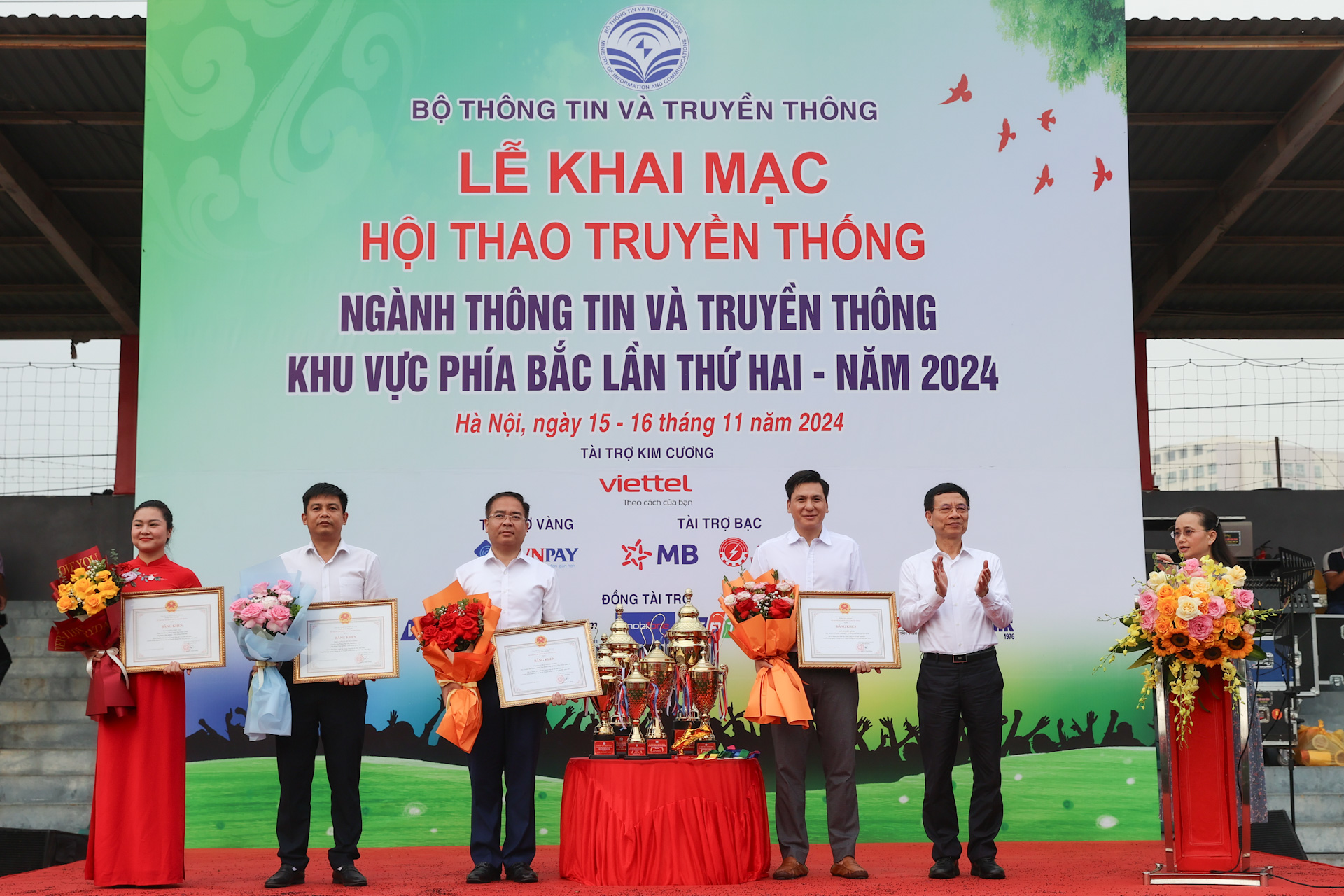 Những hình ảnh ấn tượng tại Hội thao truyền thống ngành TT&TT khu vực phía Bắc năm 2024 - Ảnh 9.