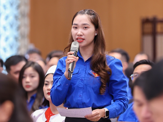 Thủ tướng Phạm Minh Chính: Thanh niên cần thực hiện "5 xung kích", "6 khát vọng" trong chuyển đổi số- Ảnh 4.