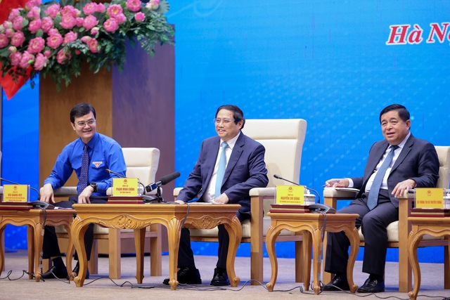 Thủ tướng Phạm Minh Chính: Thanh niên cần thực hiện "5 xung kích", "6 khát vọng" trong chuyển đổi số- Ảnh 5.