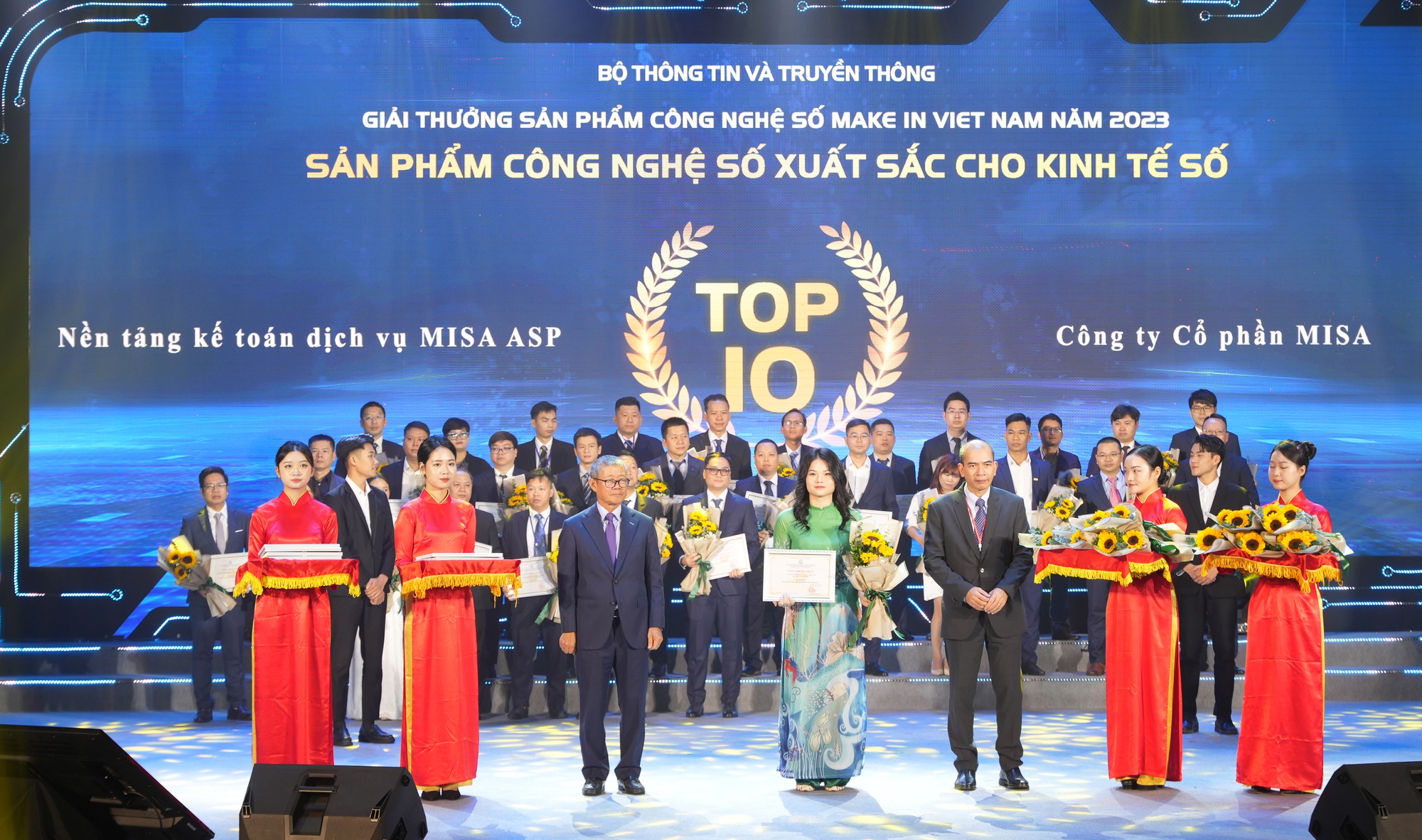 Hai giải pháp MISA được vinh danh là sản phẩm công nghệ số xuất sắc Make in Viet Nam 2023- Ảnh 2.