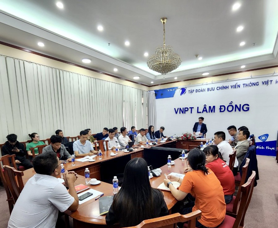 Sở TT&TT tỉnh Lâm Đồng tổ chức Hội nghị Giao ban doanh nghiệp BCVT trên địa bàn tỉnh- Ảnh 1.