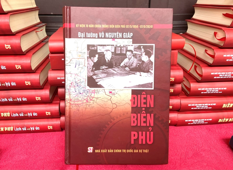 Xuất bản lần thứ chín cuốn sách “Điện Biên Phủ” của Đại tướng Võ Nguyên Giáp- Ảnh 3.