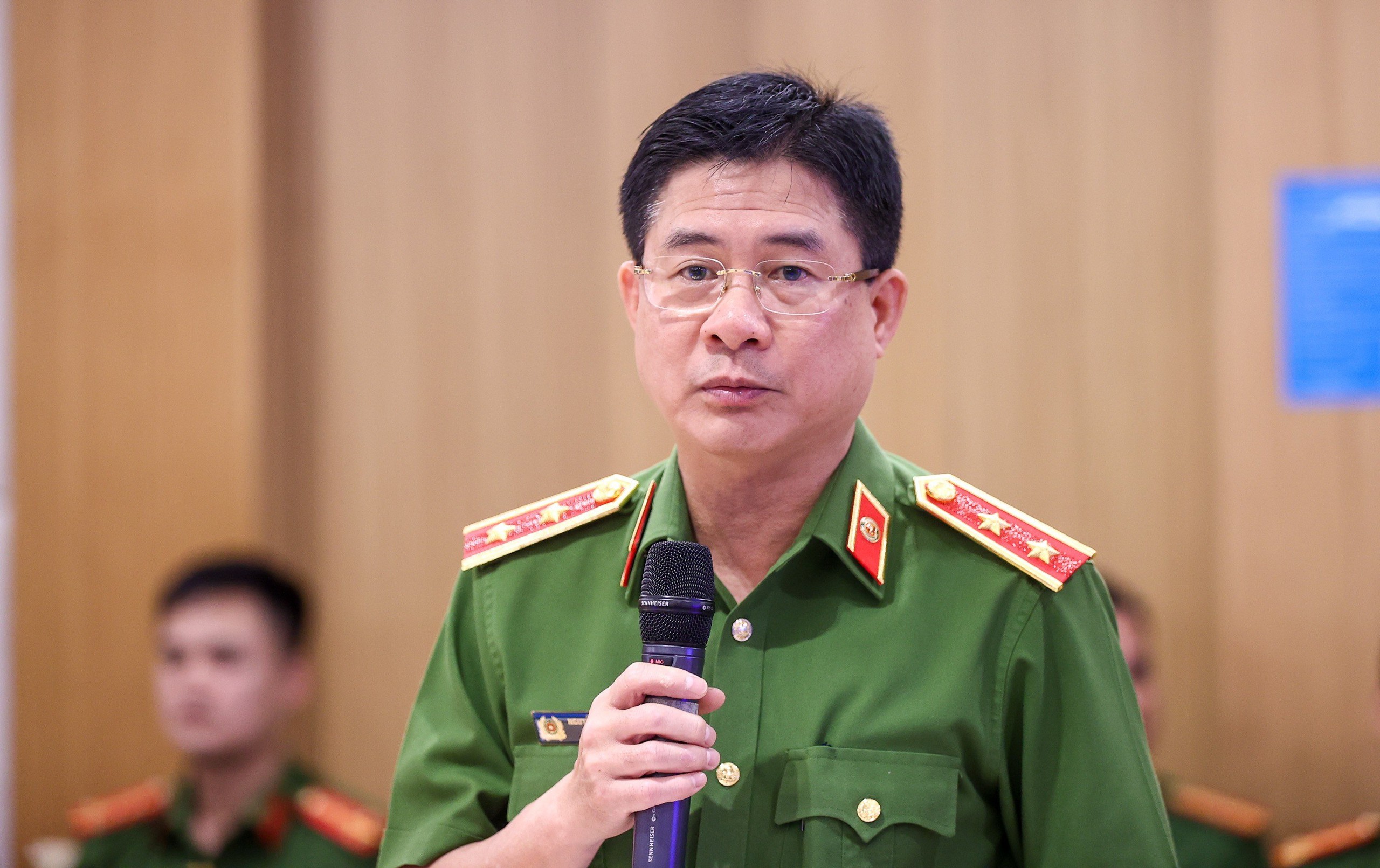 Stärkung der Brandverhütung, Brandbekämpfung und Rettungsarbeit mithilfe der digitalen VTC-Plattform – Foto 4. Tăng cường công tác phòng cháy, chữa cháy cứu nạn cứu hộ bằng nền tảng số VTC- Ảnh 4.