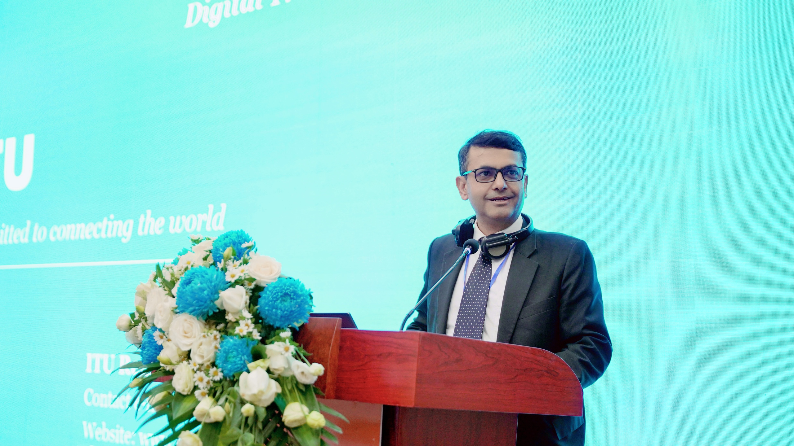 Diễn đàn ITU 2025: Thúc đẩy đổi mới sáng tạo và chuyển đổi số vì phát triển bền vững- Ảnh 2. Diễn đàn ITU 2025: Thúc đẩy đổi mới sáng tạo và chuyển đổi số vì phát triển bền vững- Ảnh 2.