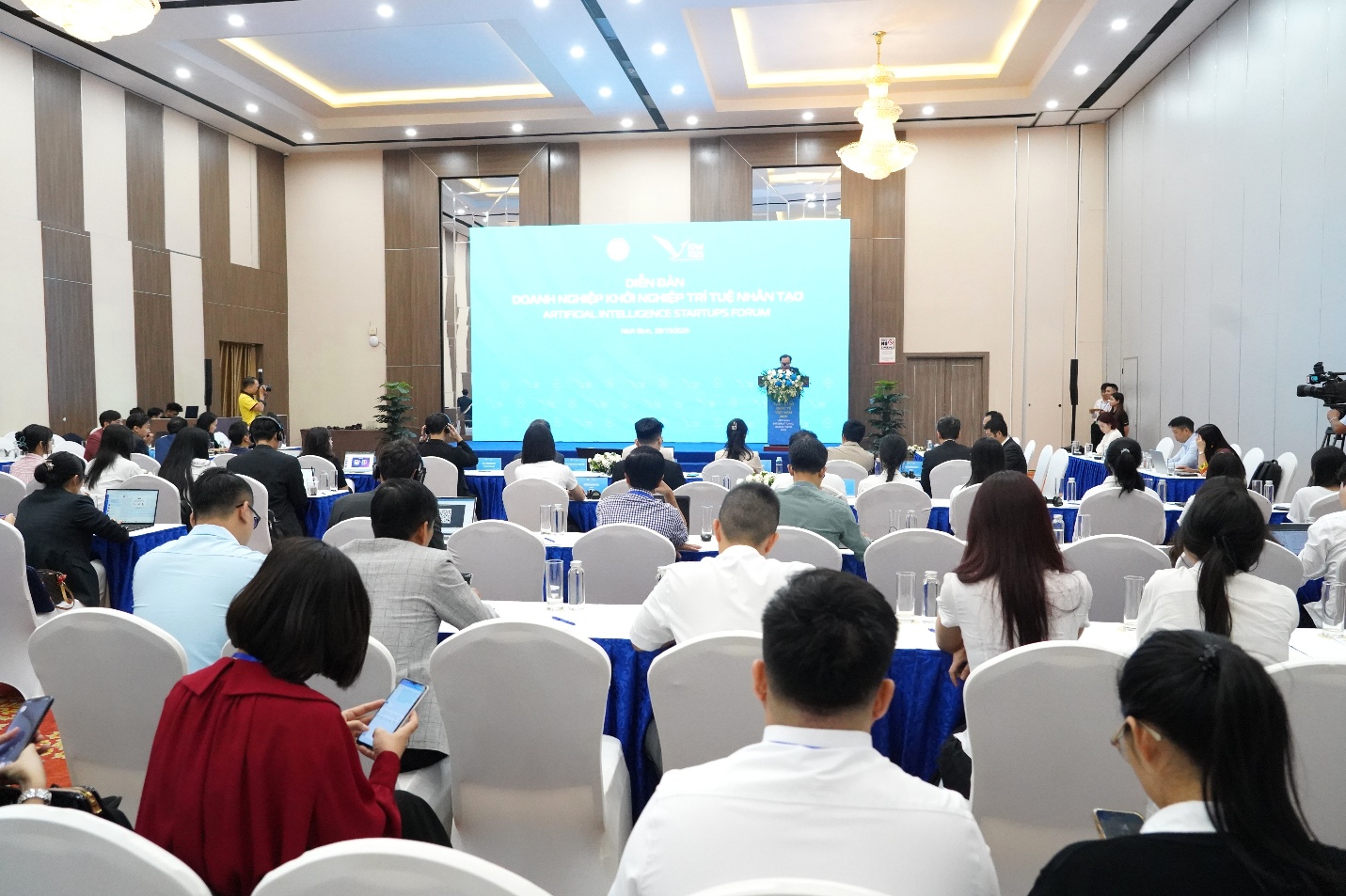 AI Startups: Kiến tạo hạ tầng phát triển mới của thế giới hiện đại - Ảnh 1.