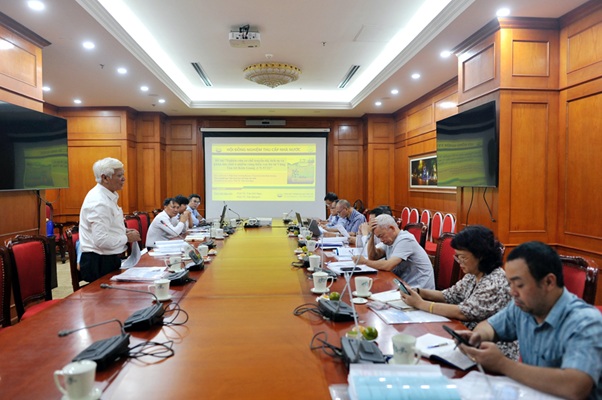 Nghiệm thu đề tài nghiên cứu cơ chế ô nhiễm vùng biển từ Vũng Tàu đến Kiên Giang - Ảnh 2.