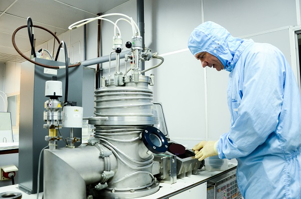 تکمیل فرآیند بررسی و امضای قراردادها برای وظایف علمی، فناوری و نوآوری در همکاریهای بینالمللی - عکس ۱. Hoàn thiện quy trình xét duyệt và ký hợp đồng nhiệm vụ KH,CN&ĐMST trong hợp tác quốc tế- Ảnh 1.