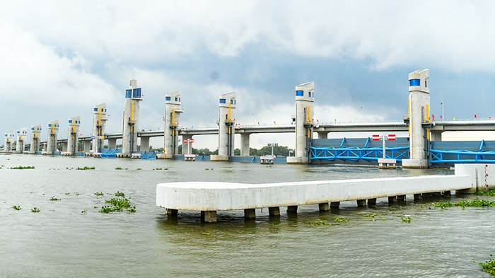 การประยุกต์ใช้วิทยาศาสตร์และเทคโนโลยีเพื่อปรับตัวต่อการเปลี่ยนแปลงสภาพภูมิอากาศและการพัฒนาอย่างยั่งยืนในสามเหลี่ยมปากแม่น้ำโขง - ภาพที่ 2 Ứng dụng KH&CN để thích ứng biến đổi khí hậu, phát triển bền vững ĐBSCL- Ảnh 2.