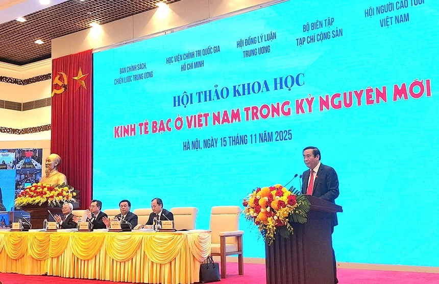 « L'économie de l'argent au Vietnam à l'ère nouvelle » - Photo 1.