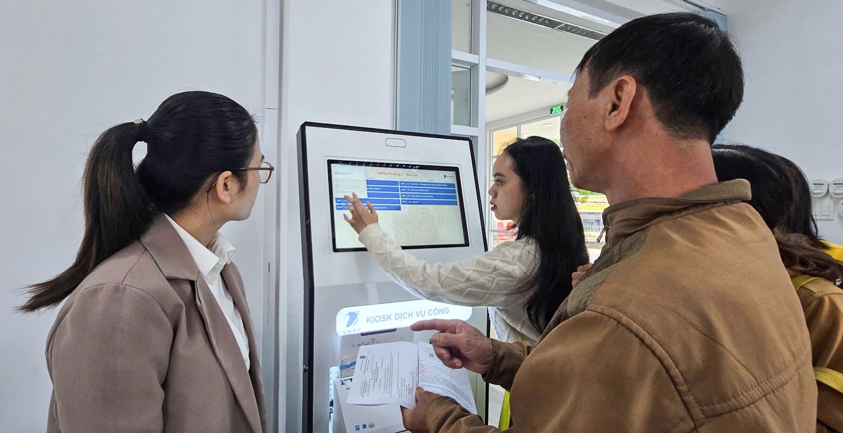 Linh hoạt, sáng tạo trong vận hành chính quyền địa phương 2 cấp- Ảnh 1. Linh hoạt, sáng tạo trong vận hành chính quyền địa phương 2 cấp- Ảnh 1.