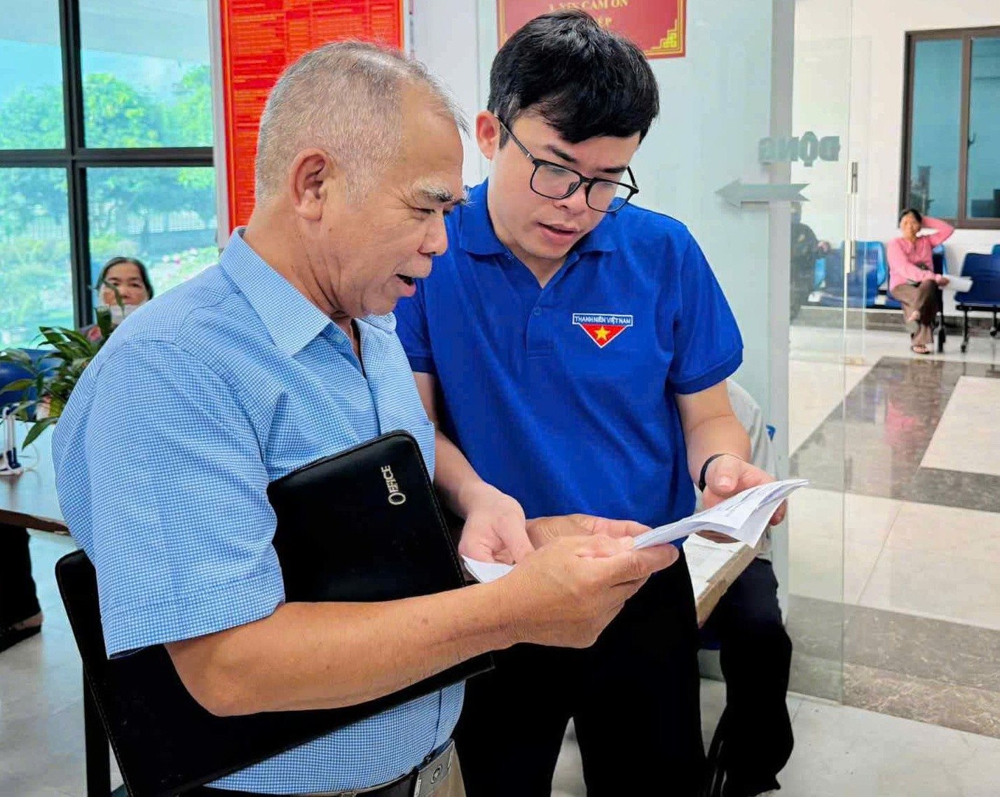 Phú Thọ đổi mới phục vụ công: Mô hình phản ứng nhanh tạo chuyển biến trong chuyển đổi số- Ảnh 1.