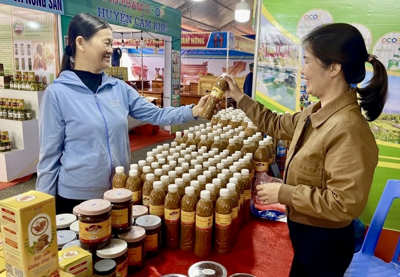 Phú Thọ khẳng định vị thế OCOP bằng khoa học, công nghệ và chuỗi giá trị - Ảnh 1.