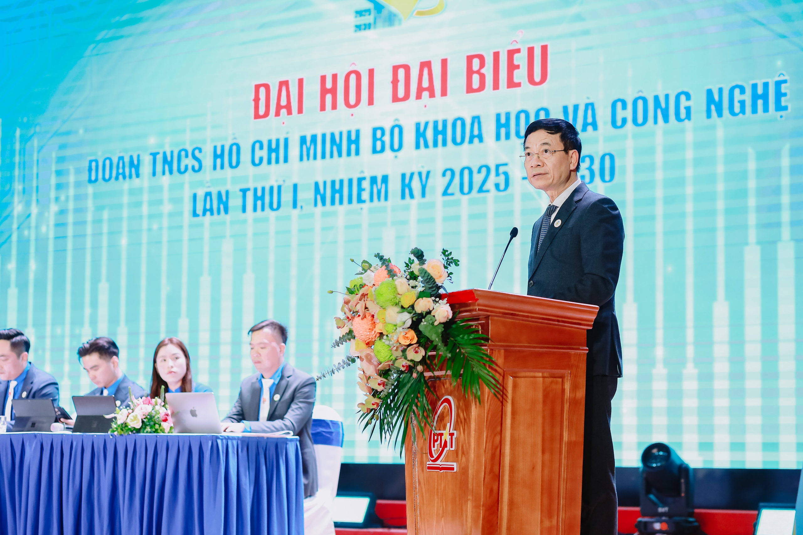 Kongres Pertama Kesatuan Belia Komunis Ho Chi Minh Kementerian Sains dan Teknologi: Aspirasi belia, merintis inovasi, menerajui masa depan sains dan teknologi - Foto 5. Đại hội Đại biểu Đoàn TNCS Hồ Chí Minh Bộ KH&CN lần thứ I: Khát vọng tuổi trẻ, tiên phong đổi mới, dẫn dắt tương lai KH&CN- Ảnh 5.