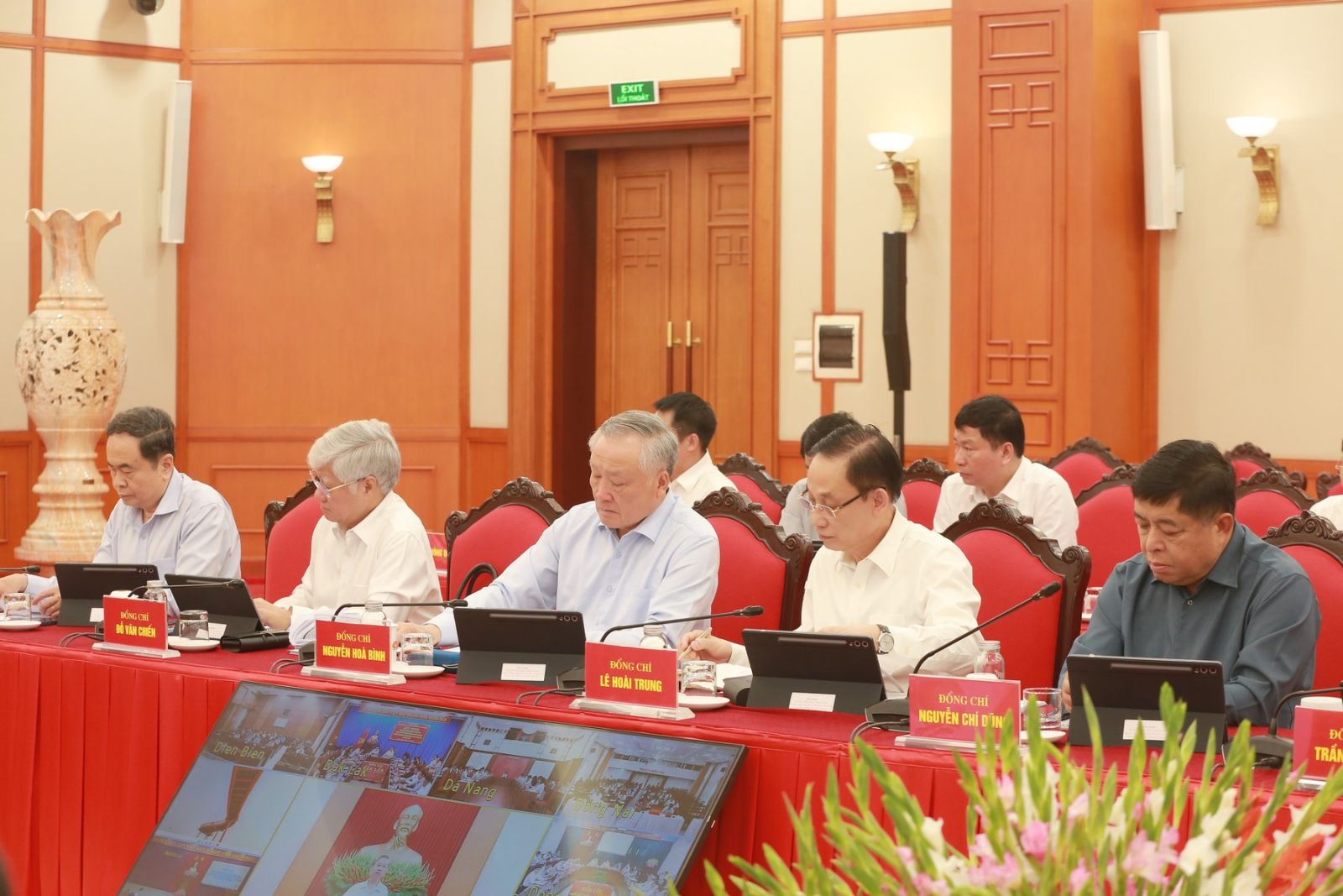 Tổng Bí thư chủ trì Phiên họp Thường trực Ban Chỉ đạo Trung ương về phát triển khoa học công nghệ, đổi mới sáng tạo và chuyển đổi số - Ảnh 3.