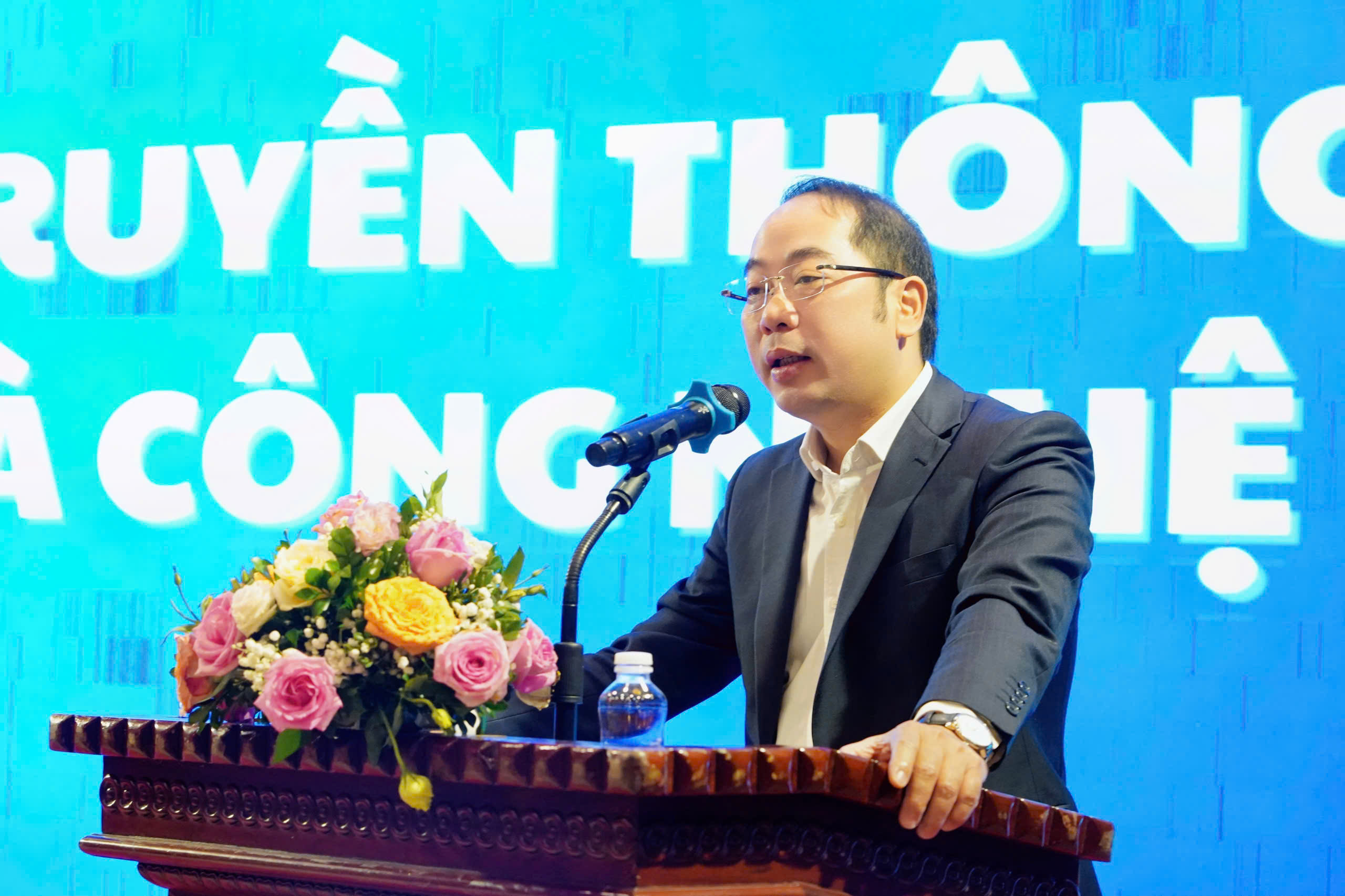 Đẩy mạnh truyền thông KHCN,ĐMST&CĐS: Xây dựng đội ngũ chuyên nghiệp, lan tỏa tinh thần sáng tạo quốc gia- Ảnh 2. Đẩy mạnh truyền thông KHCN,ĐMST&CĐS: Xây dựng đội ngũ chuyên nghiệp, lan tỏa tinh thần sáng tạo quốc gia - Ảnh 2.