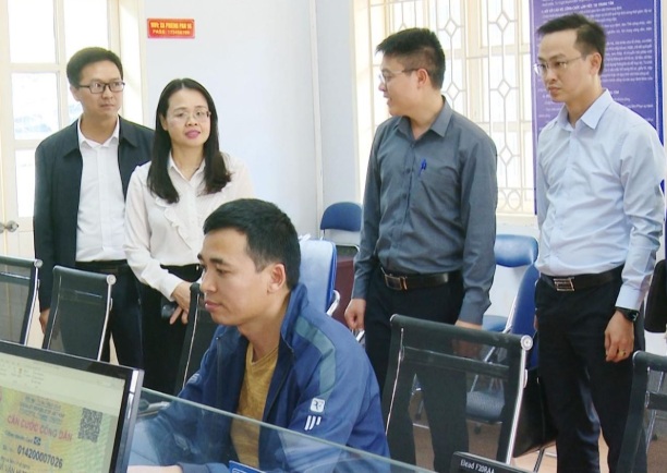 Sơn La: Tăng cường lãnh đạo, triển khai hiệu quả mô hình chính quyền địa phương hai cấp- Ảnh 1. Sơn La: Tăng cường lãnh đạo, triển khai hiệu quả mô hình chính quyền địa phương hai cấp- Ảnh 1.