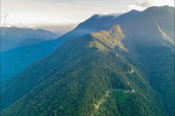 Nghi&ecirc;n cứu tiến h&oacute;a magma Trường Sơn: Nền tảng khoa học cho định hướng t&igrave;m kiếm kho&aacute;ng sản- Ảnh 2.