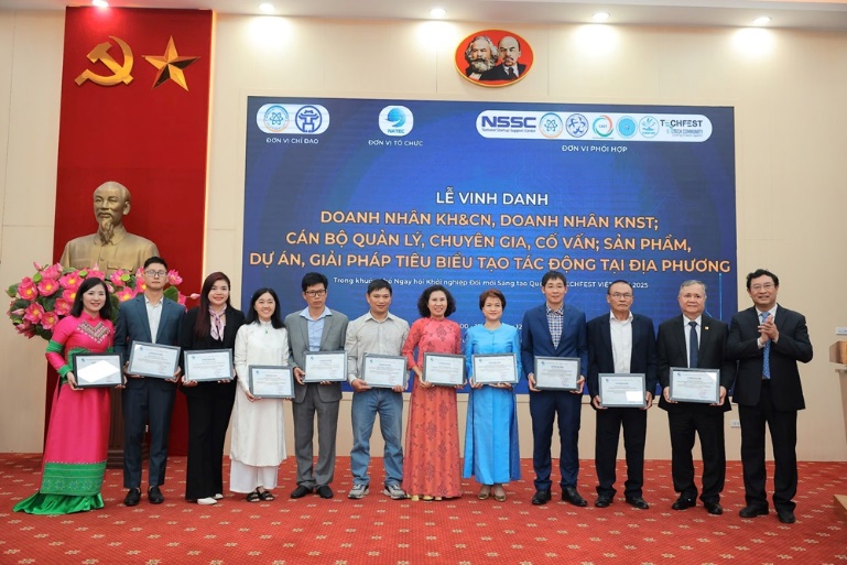 ការអភិវឌ្ឍសេដ្ឋកិច្ចក្នុងស្រុកតាមរយៈសហគ្រិនភាពប្រកបដោយភាពច្នៃប្រឌិត - រូបថតទី 6។ Phát triển kinh tế địa phương thông qua hoạt động khởi nghiệp đổi mới sáng tạo- Ảnh 6.