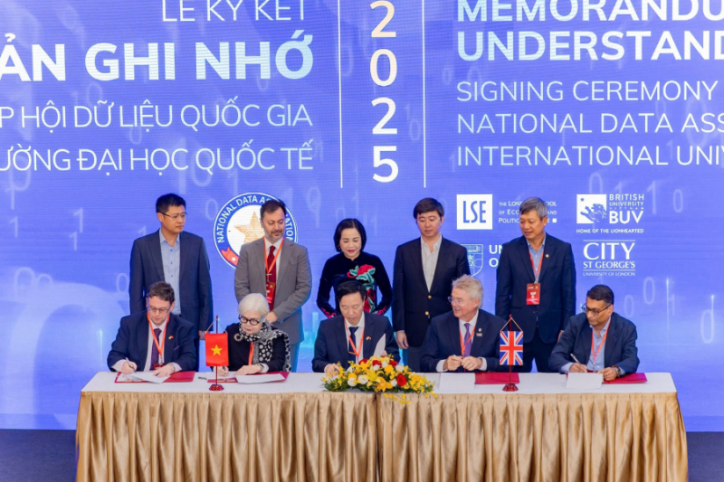 Dataekonomi – en ny tillväxtpelare för Vietnam under det kommande decenniet - Foto 2. Kinh tế dữ liệu – trụ cột tăng trưởng mới của Việt Nam trong thập kỷ tới- Ảnh 2.