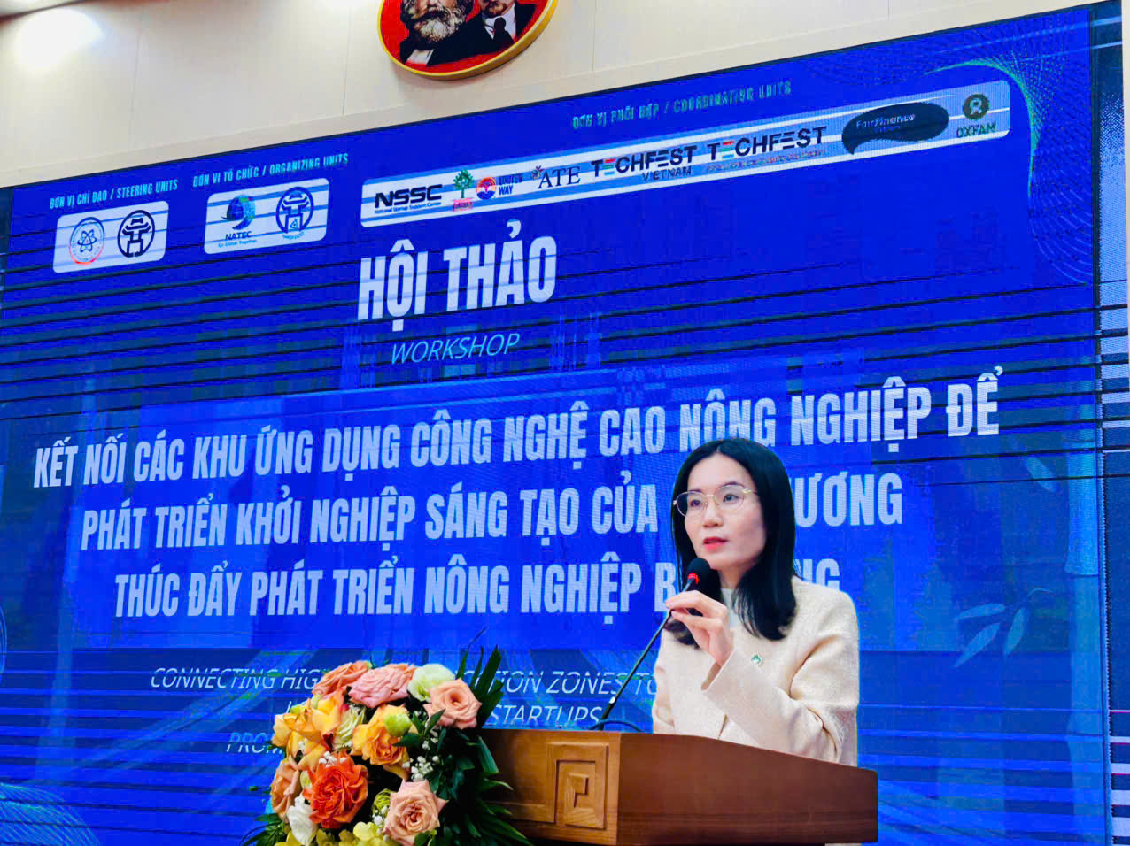 ការភ្ជាប់តំបន់អនុវត្តកសិកម្មបច្ចេកវិទ្យាខ្ពស់លើកកម្ពស់សហគ្រិនភាពប្រកបដោយភាពច្នៃប្រឌិត និងការអភិវឌ្ឍប្រកបដោយចីរភាព - រូបថតទី 1។ Kết nối các khu ứng dụng công nghệ cao nông nghiệp thúc đẩy khởi nghiệp sáng tạo và phát triển bền vững- Ảnh 1.