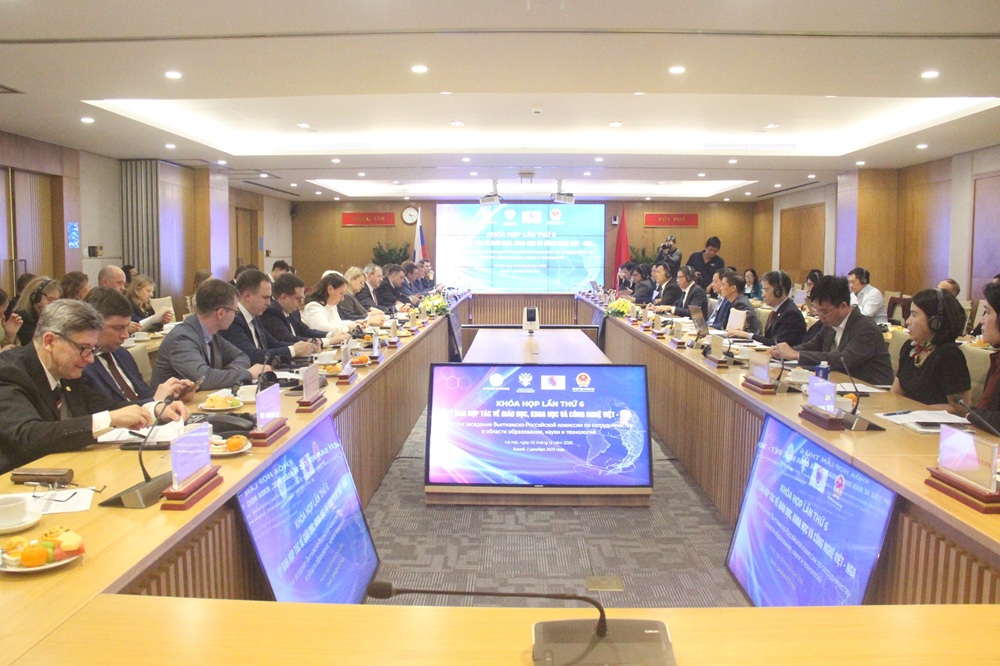 Det sjätte mötet i Vietnam-Rysslands samarbetskommitté för utbildning, vetenskap och teknik - Foto 1. Khóa họp lần thứ 6 Ủy ban hợp tác về giáo dục, khoa học và công nghệ Việt - Nga- Ảnh 1.