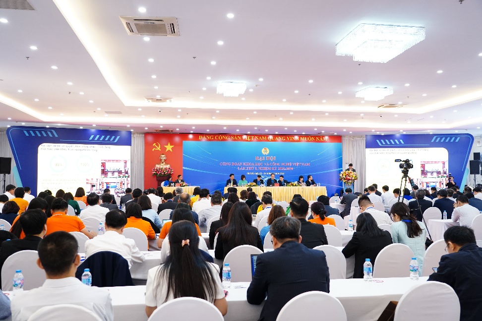 Phi&ecirc;n thứ nhất Đại hội C&ocirc;ng đo&agrave;n KH&CN Việt Nam: Đặt nền m&oacute;ng cho nhiệm kỳ mới- Ảnh 2.