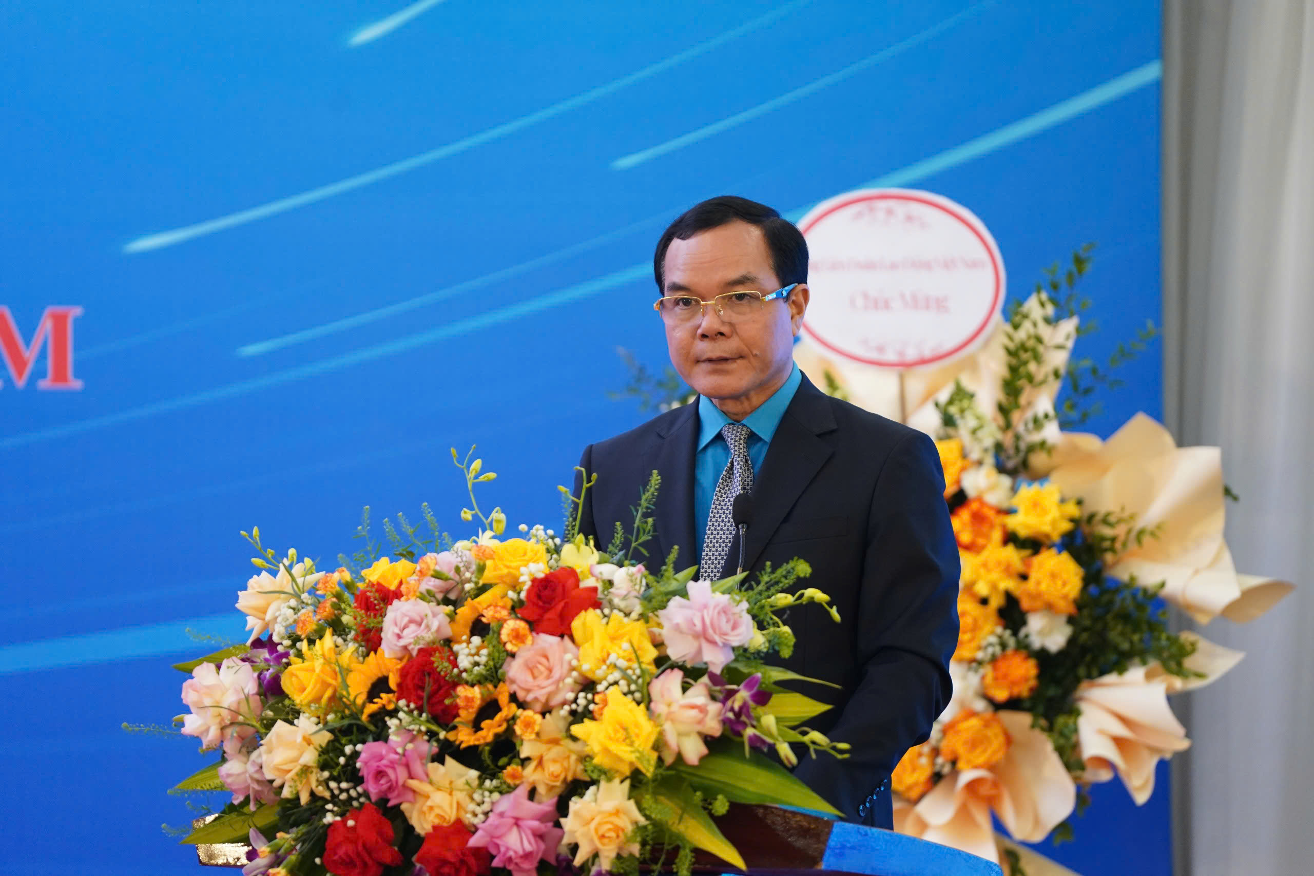 Ph&aacute;t huy vai tr&ograve; của c&ocirc;ng đo&agrave;n trong chuyển đổi số - Ảnh 4.