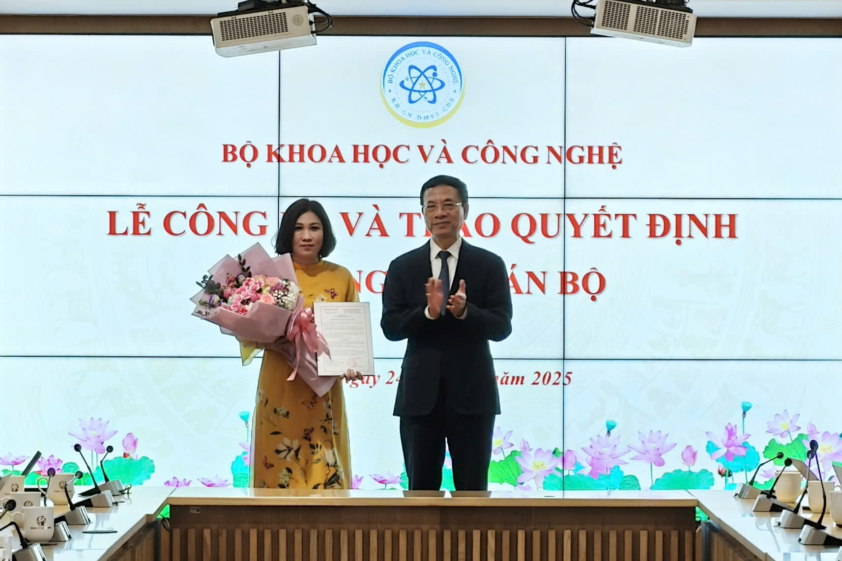 Mở kh&ocirc;ng gian mới để c&aacute;n bộ ph&aacute;t huy tối đa năng lực- Ảnh 7.