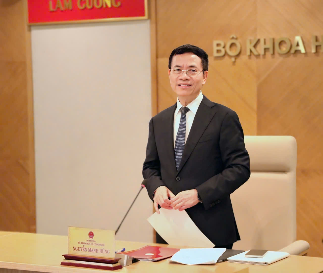 Mở kh&ocirc;ng gian mới để c&aacute;n bộ ph&aacute;t huy tối đa năng lực- Ảnh 8.