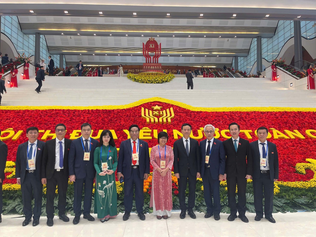 Đo&agrave;n đại biểu Bộ KH&CN dự Đại hội Thi đua y&ecirc;u nước to&agrave;n quốc lần thứ XI - Ảnh 3.