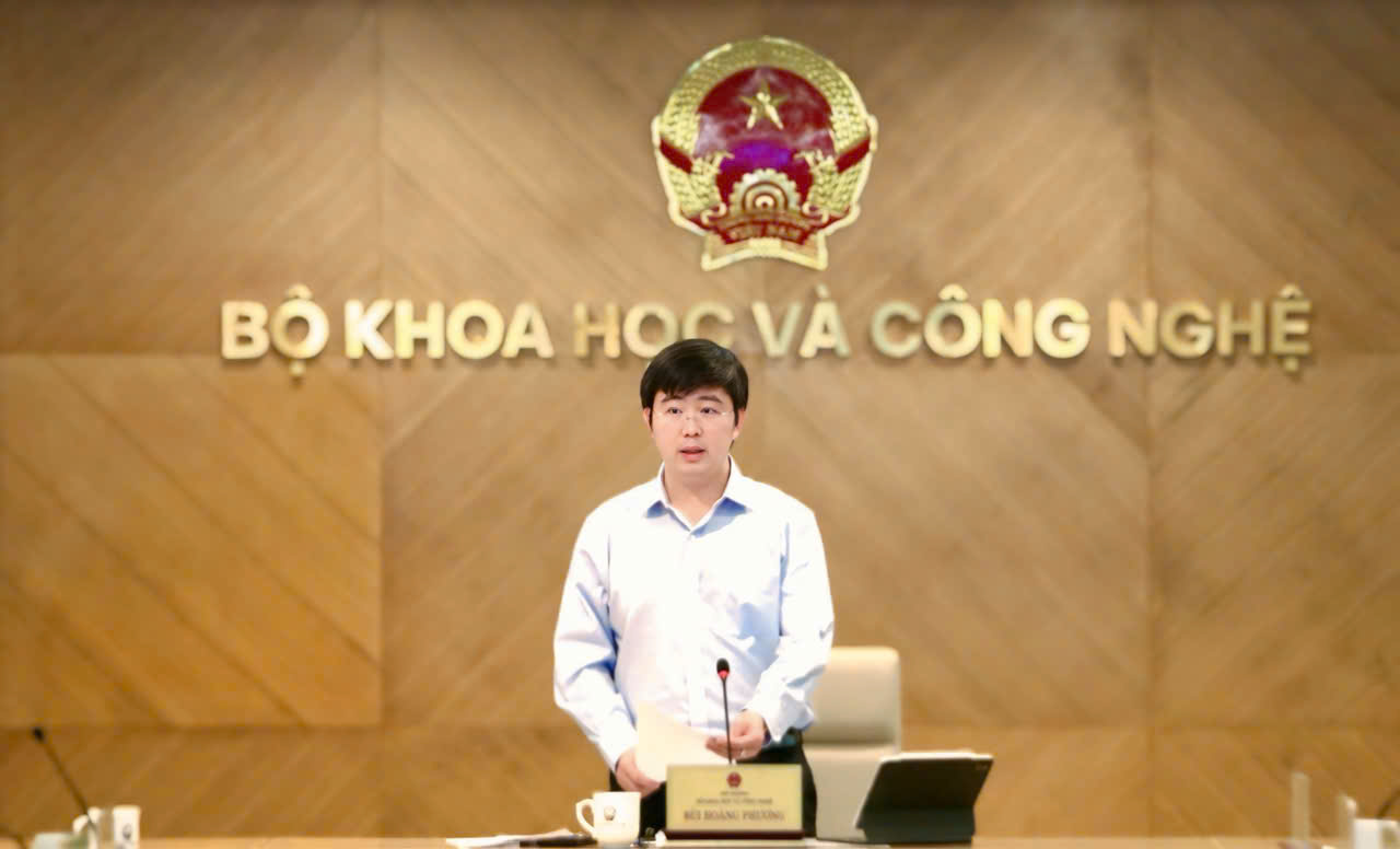 Th&aacute;o gỡ kh&oacute; khăn, vướng mắc, th&uacute;c đẩy ph&aacute;t triển kinh tế - x&atilde; hội tỉnh Quảng Ng&atilde;i- Ảnh 1.