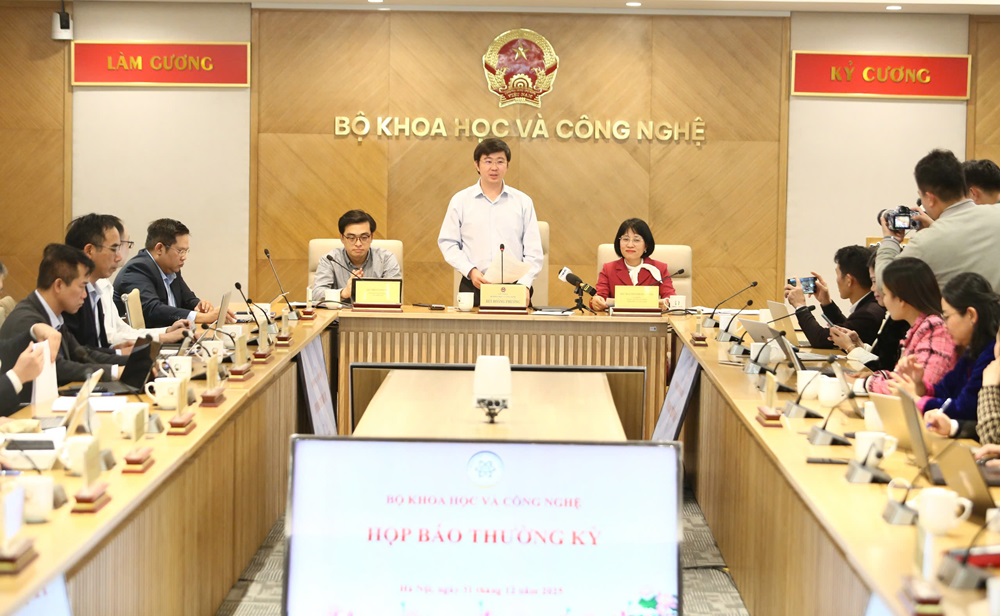 Bộ Khoa học và Công nghệ triển khai đồng bộ các nhiệm vụ trọng tâm trên các lĩnh vực quản lý nhà nước- Ảnh 2. Bộ Khoa học và Công nghệ triển khai đồng bộ các nhiệm vụ trọng tâm trên các lĩnh vực quản lý nhà nước- Ảnh 2.