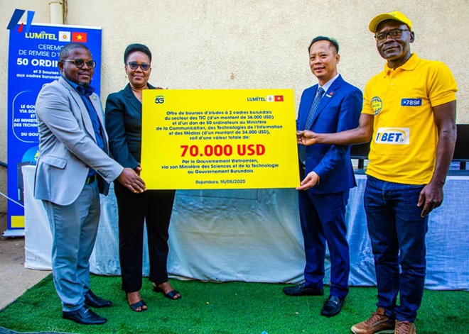 Việt Nam hỗ trợ Burundi phát triển công nghệ số - Ảnh 2.