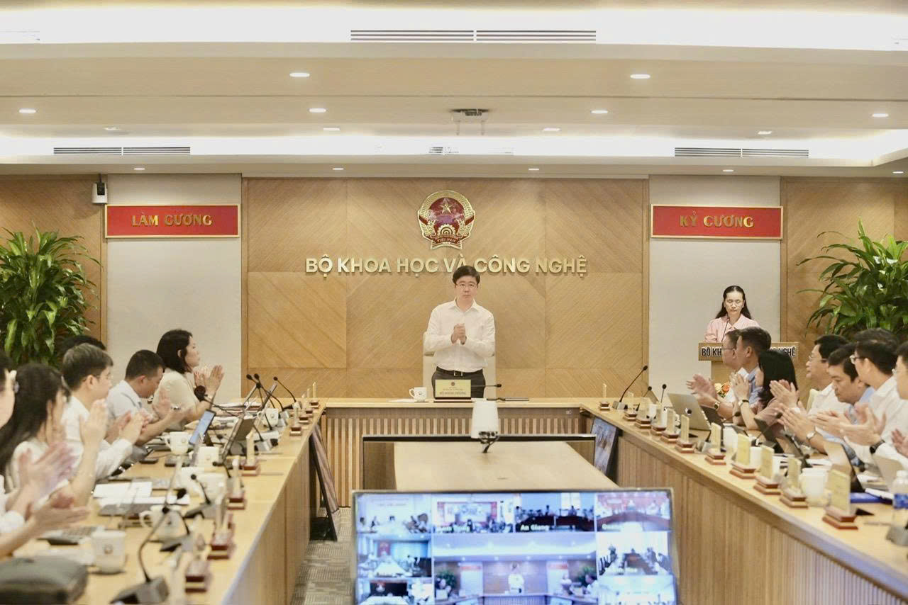 Removing difficulties and obstacles in the implementation of decentralization and delegation of authority in the field of science and technology - Photo 1. Tháo gỡ khó khăn, vướng mắc trong triển khai phân cấp, phân quyền lĩnh vực KH&CN- Ảnh 1.