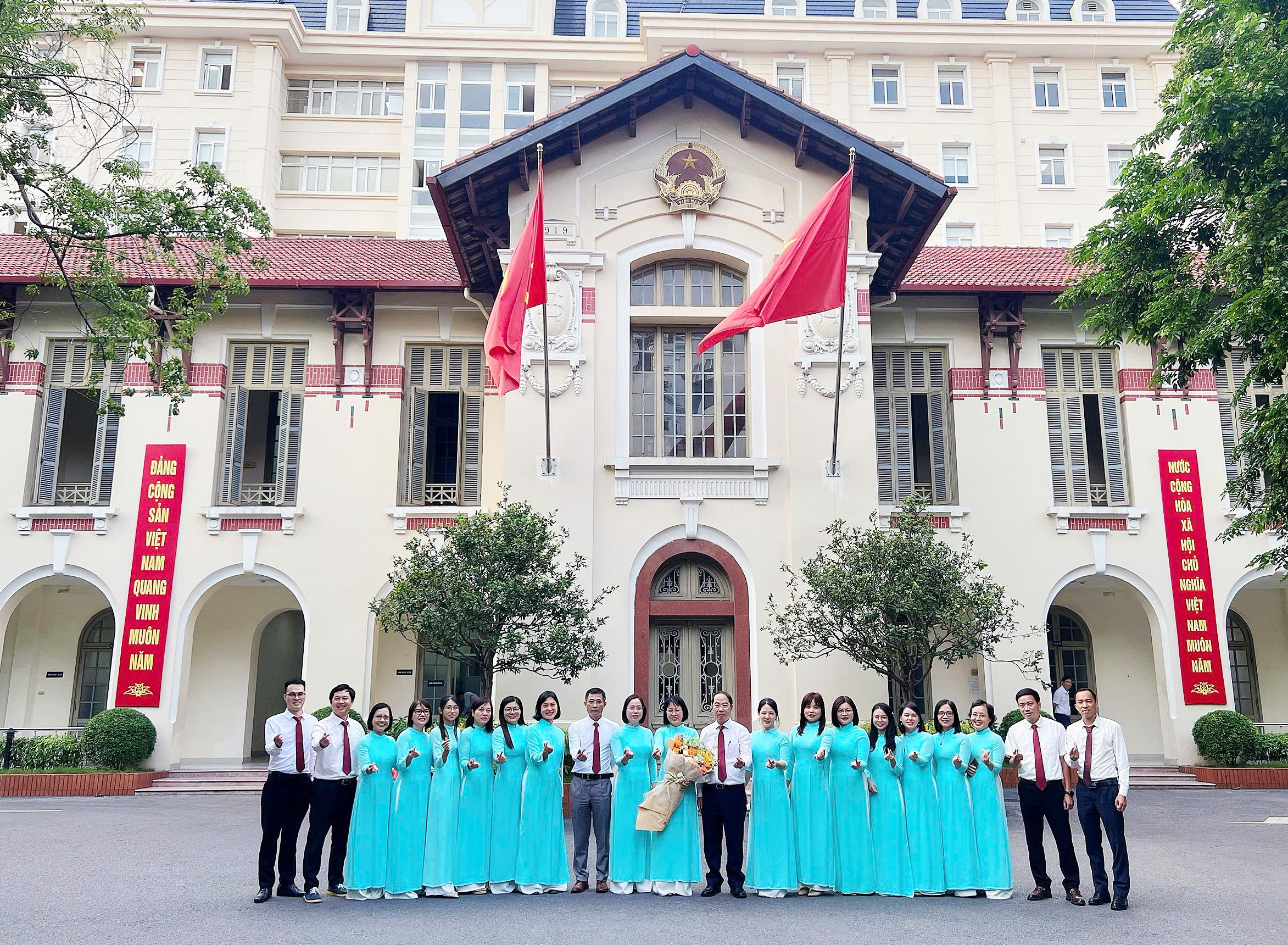 Chi bộ Trung tâm Truyền thông KH&CN: Khẳng định vai trò nòng cốt trong công tác truyền thông KHCN,ĐMST&CĐS quốc gia - Ảnh 8.