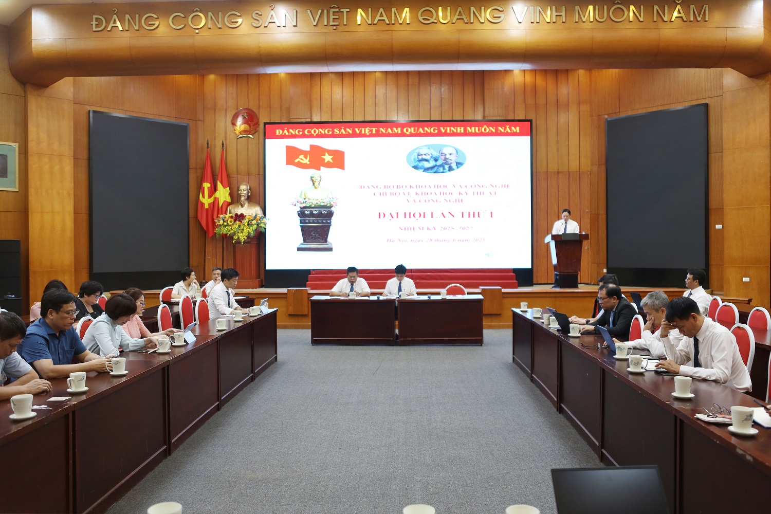 Vụ Khoa học kỹ thuật và công nghệ: Nền tảng phát triển khoa học, công nghệ, đổi mới sáng tạo và chuyển đổi số - Ảnh 2.