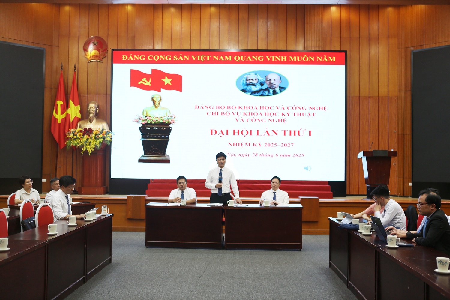 Vụ Khoa học kỹ thuật và công nghệ: Nền tảng phát triển khoa học, công nghệ, đổi mới sáng tạo và chuyển đổi số - Ảnh 1.