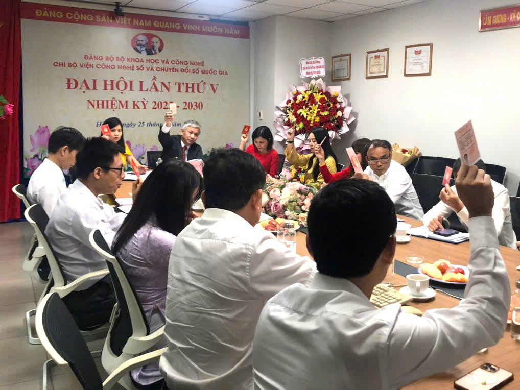 Chi bộ Viện Công nghệ số và Chuyển đổi số quốc gia: Kiến tạo vị thế Viện nghiên cứu hàng đầu trong kỷ nguyên số - Ảnh 2.