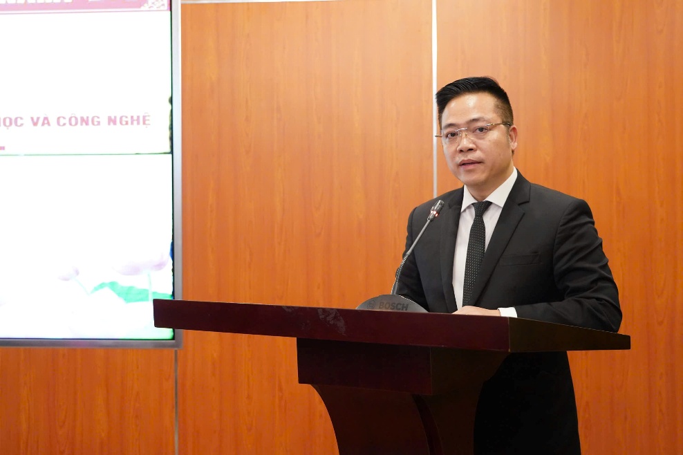 תאי מפלגה של סוכנויות ייעוץ וסיוע של ועדת המפלגה של משרד המדע והטכנולוגיה: שמירה על תפקיד המנהיגות הליבה והחדשנות החלוצית - תמונה 2. Chi bộ Các cơ quan tham mưu, giúp việc Đảng ủy Bộ KH&CN: Giữ vững vai trò hạt nhân lãnh đạo, tiên phong đổi mới- Ảnh 2.