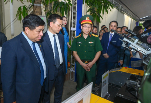 Định hướng lớn của ngành Vx88 info Casino trực tuyến công nghệ trong kỷ nguyên số - Ảnh 1.