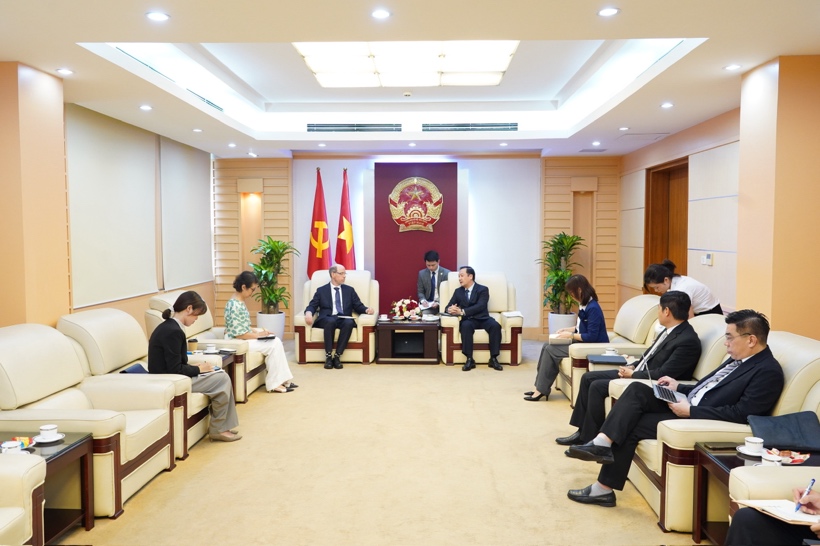 Đẩy mạnh hợp tác về chuyển đổi số, AI và hỗ trợ doanh nghiệp đổi mới sáng tạo- Ảnh 1. Đẩy mạnh hợp tác về chuyển đổi số, AI và hỗ trợ doanh nghiệp đổi mới sáng tạo- Ảnh 1.