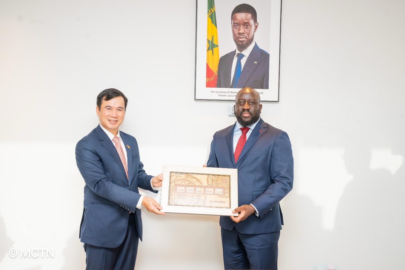 Việt Nam và Senegal mở ra hợp tác lịch sử về Viễn thông, Công nghệ số, Đổi mới sáng tạo và phát triển nguồn nhân lực số - Ảnh 4.