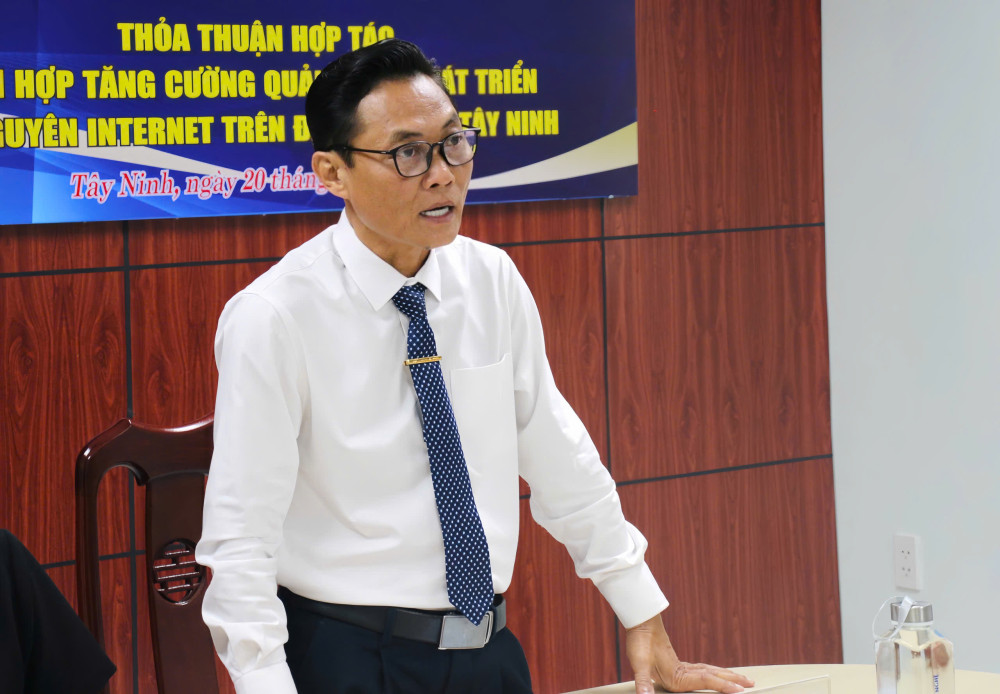 VNNIC ký kết hợp tác với Tây Ninh: Hướng đến phát triển hạ tầng tài nguyên số, tiên phong cho Internet thế hệ mới - Ảnh 1.