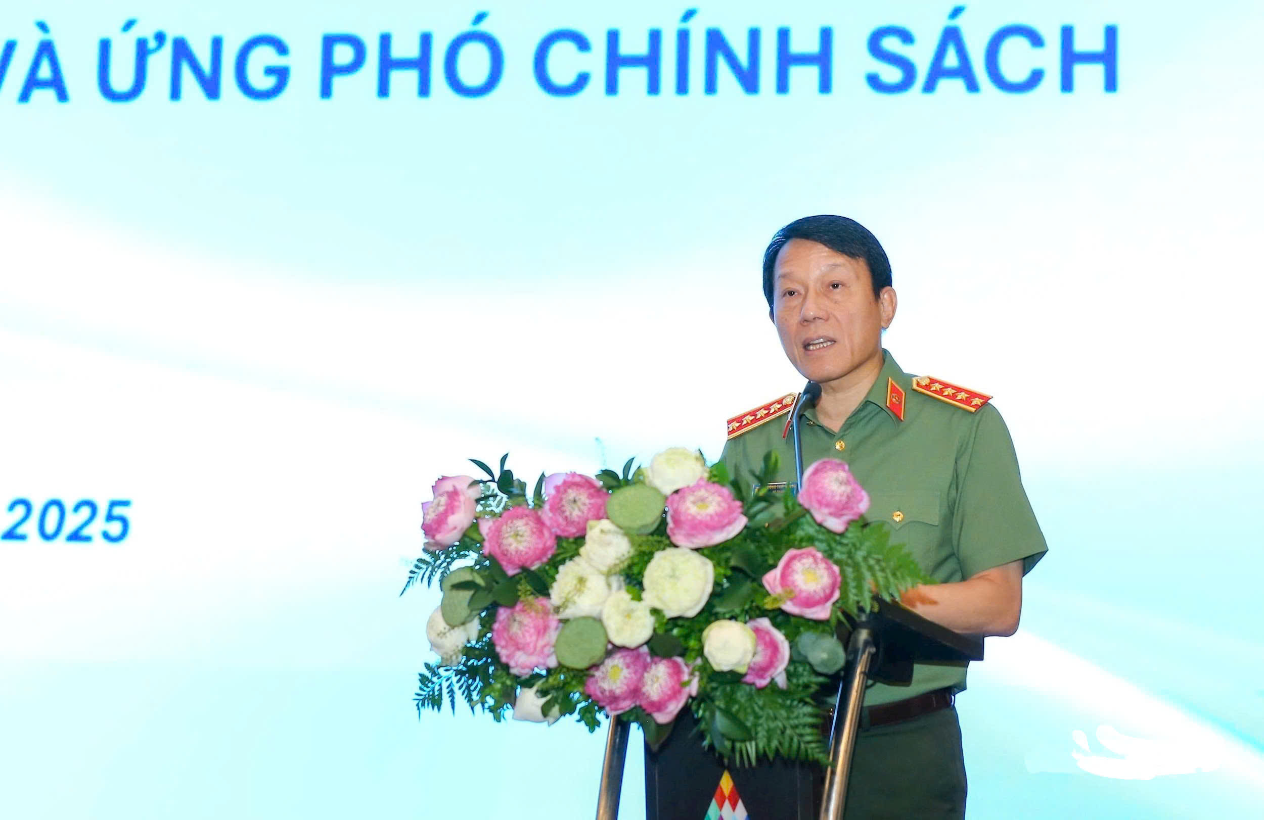 AI - Hạ tầng trí tuệ của kỷ nguyên mới: Sức mạnh không giới hạn và thách thức khó dự báo - Ảnh 2.