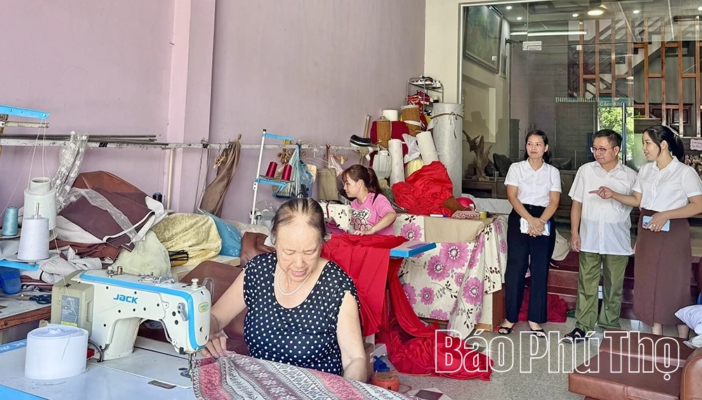 Chuyển đổi số trong hoạt động của Quỹ tín dụng nhân dân - Ảnh 1.